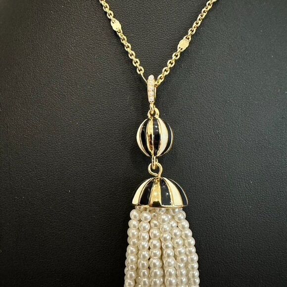 Talbot's Long Gold Tone Pearl & Enamel Statement Tassel Necklace - NWT - Picture 3 of 6